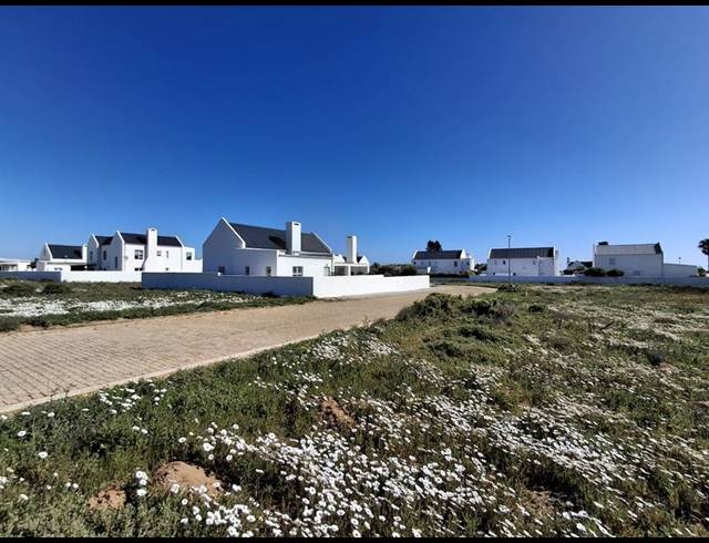 LAND FOR SALE IN LAMPIESBAAI